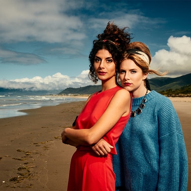 Rockaway Beach: Marta & Lizzie